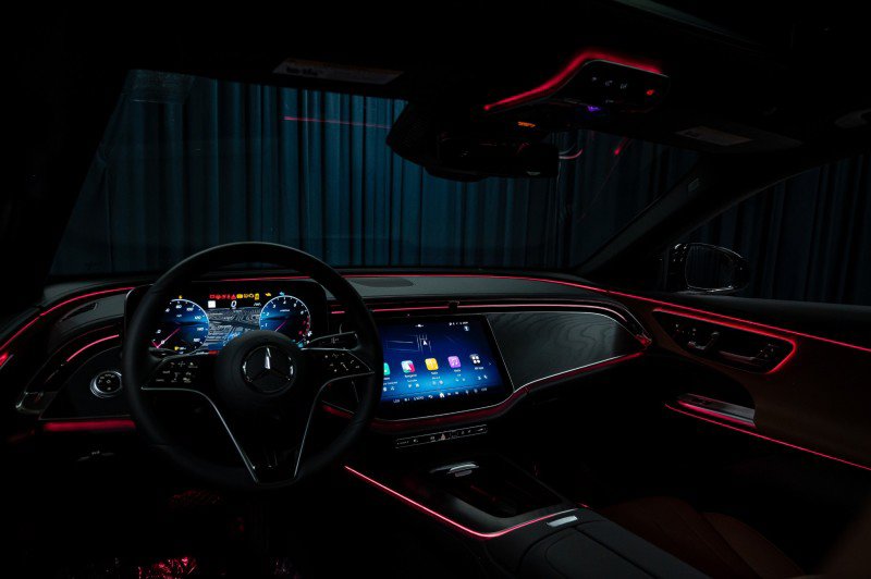 New 2026 Mercedes-Benz E 350 Sedan image 13