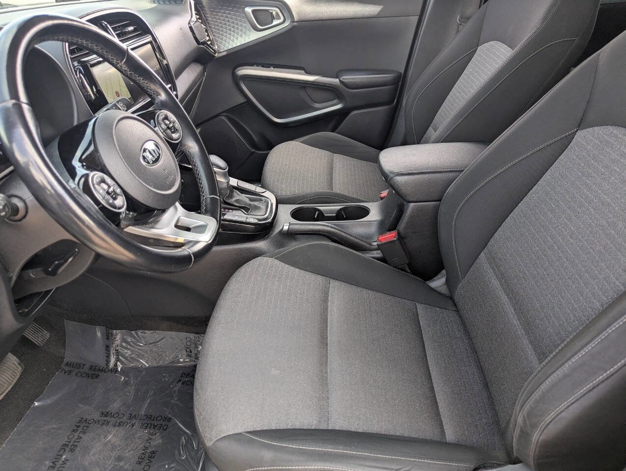 Used 2020 Kia Soul EX image 25