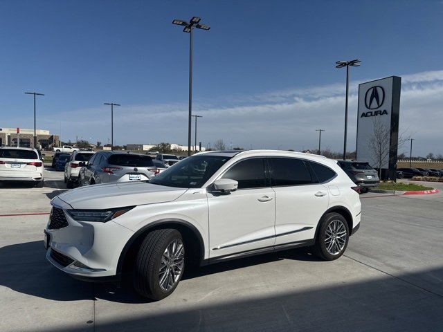 Used 2023 Acura MDX SH-AWD w/ Advance Package image 2