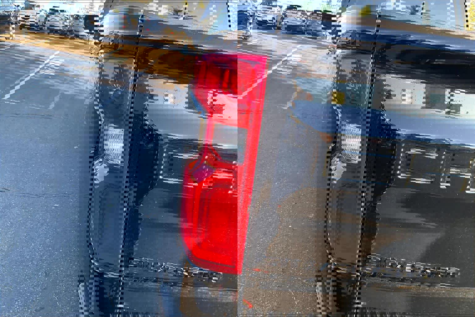 Used 2024 Chevrolet Silverado 1500 High Country w/ Midnight Edition image 31