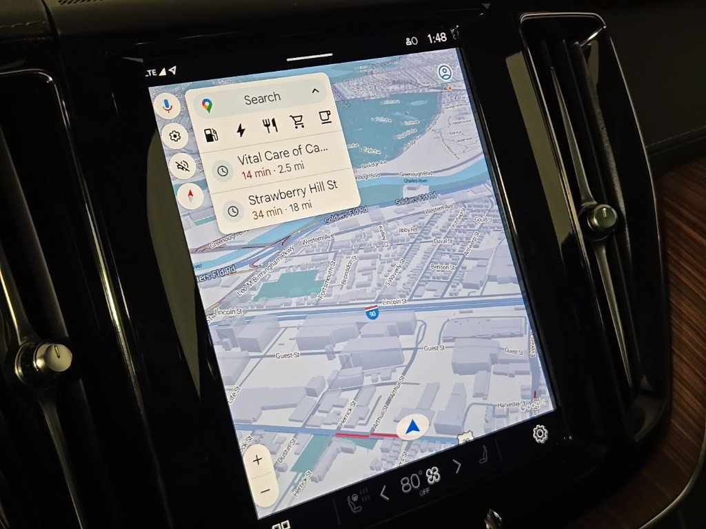 Certified 2024 Volvo XC60 T8 Ultimate image 27