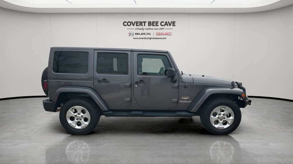 Used 2014 Jeep Wrangler Unlimited Sahara w/ Connectivity Group image 11