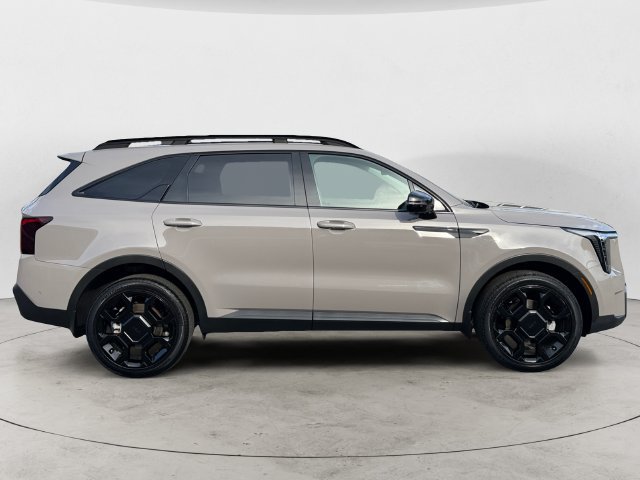 Used 2025 Kia Sorento SX Prestige AWD/4WD image 4