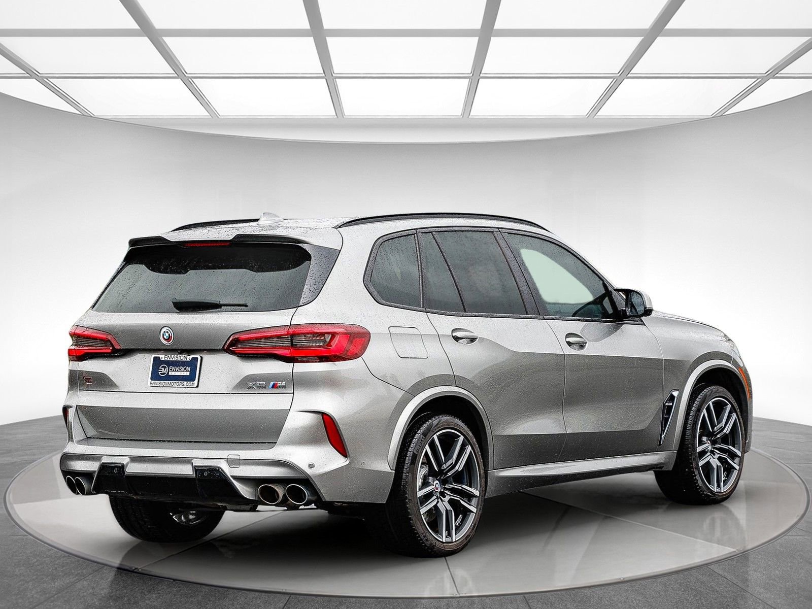 Used 2023 BMW X5 M w/ Executive Package image 4