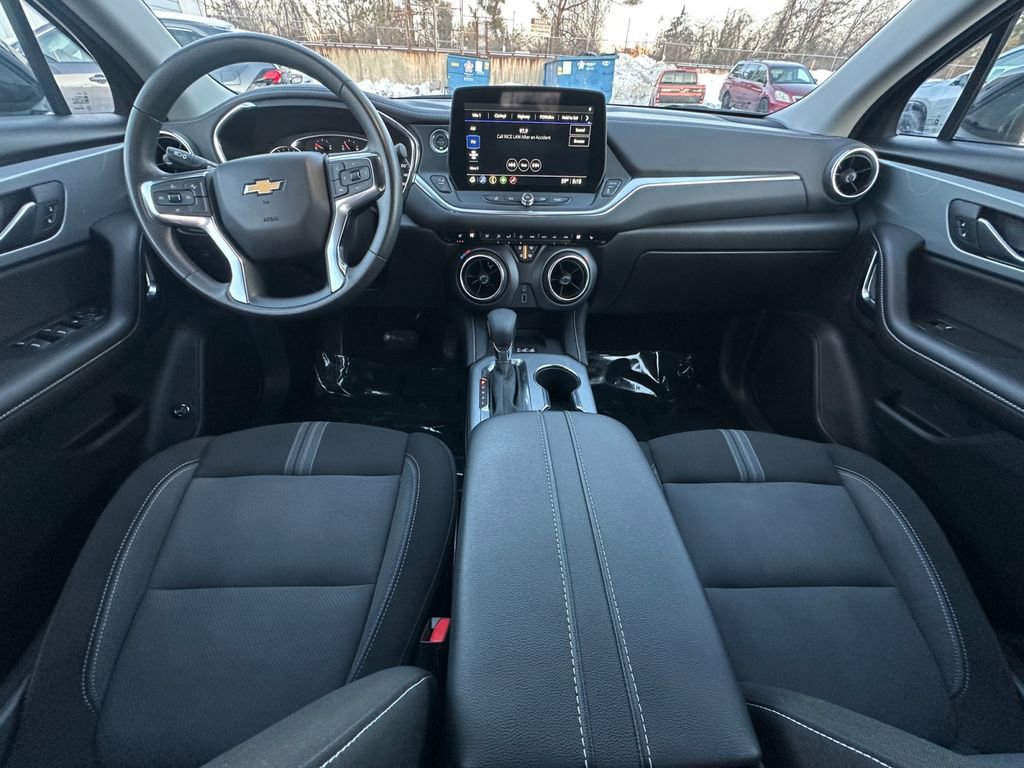 Used 2024 Chevrolet Blazer LT w/ Convenience Package image 20