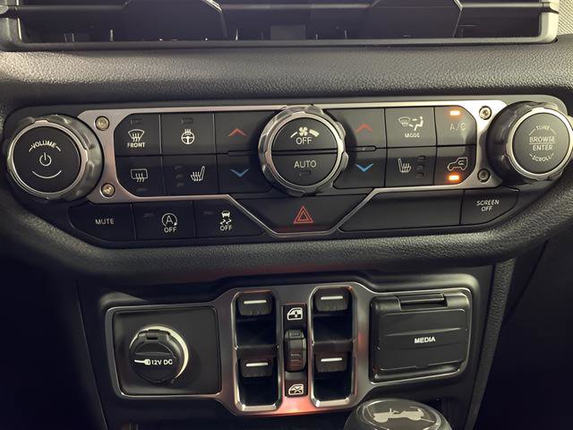 New 2025 Jeep Wrangler Sport S image 30