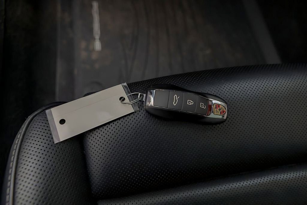 Used 2019 Porsche 911 Turbo S image 47