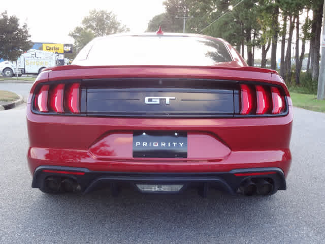 Used 2022 Ford Mustang GT RWD image 3