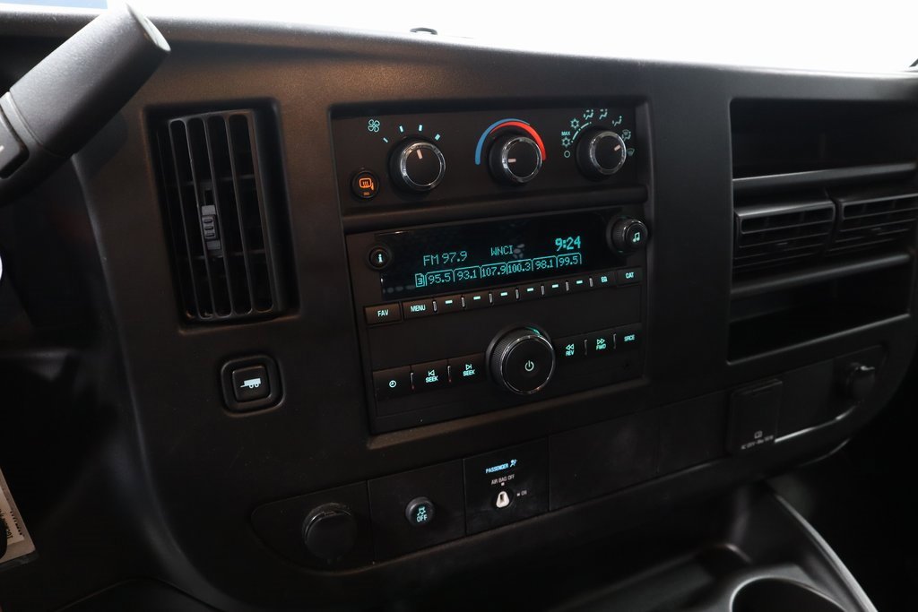 Used 2024 Chevrolet Express 2500 w/ Driver Convenience Package image 27