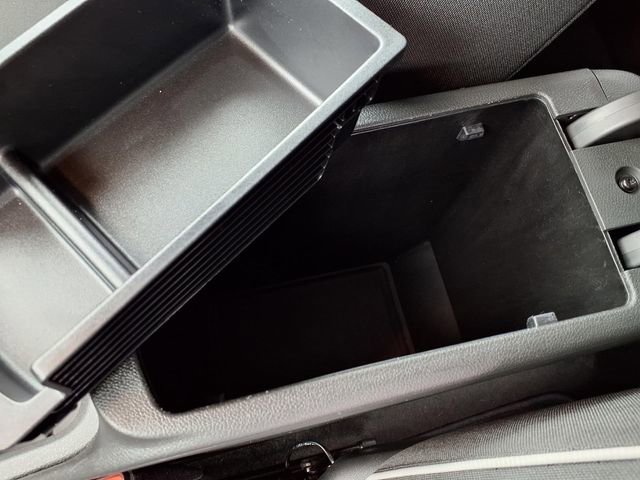 Used 2025 Chevrolet TrailBlazer LT AWD/4WD image 53