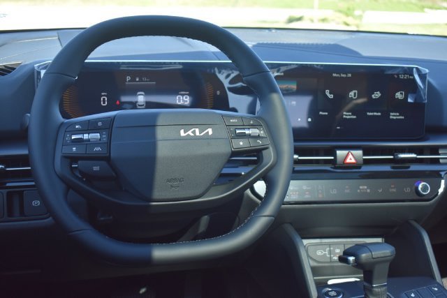 New 2027 Kia Sportage EX FWD image 20