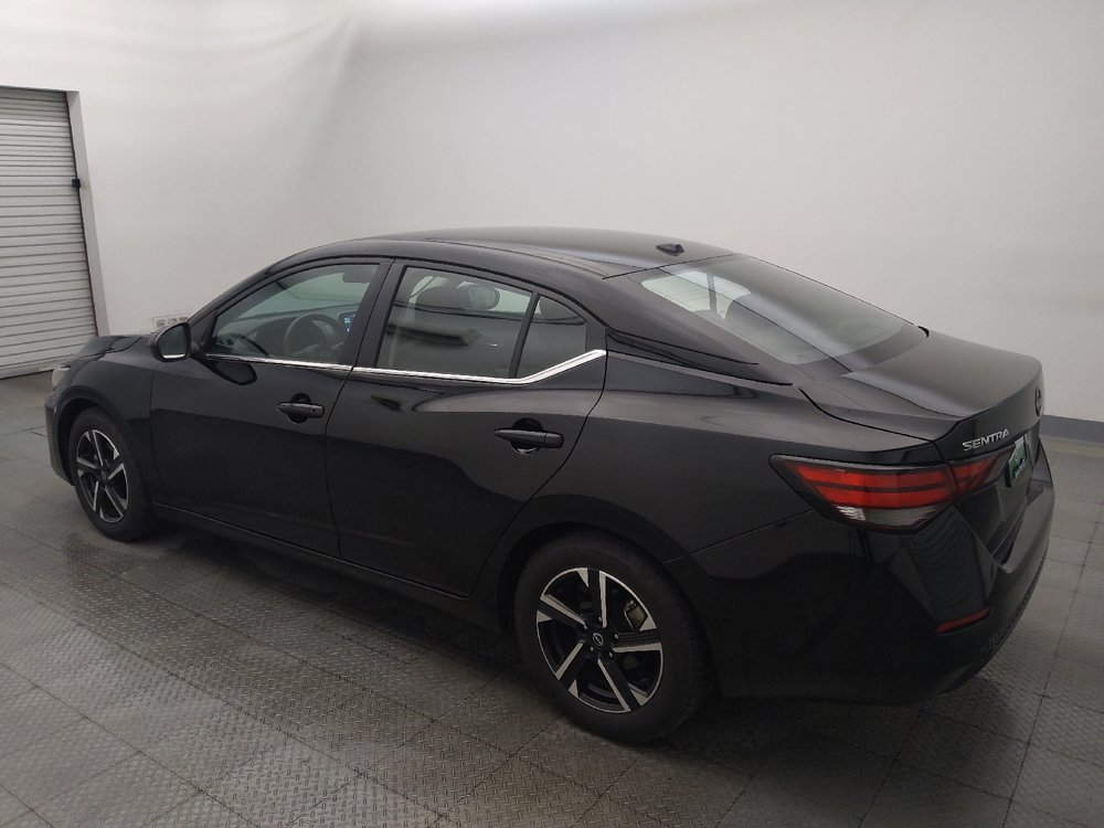 Used 2024 Nissan Sentra SV FWD image 3