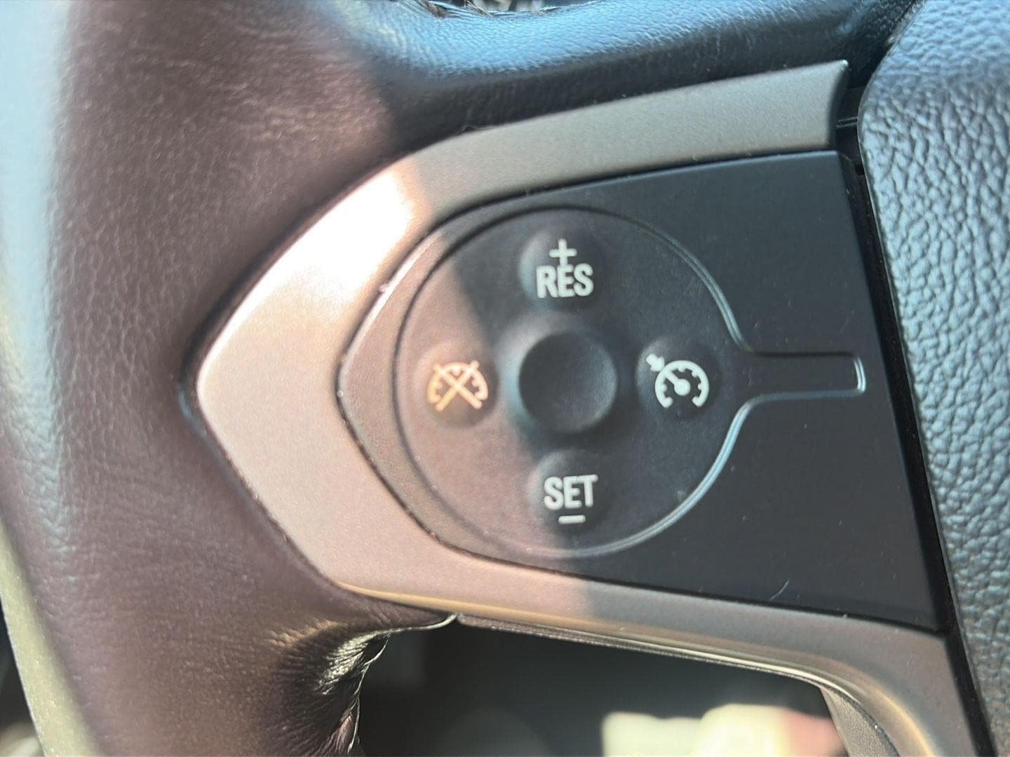 Used 2016 Chevrolet Colorado Z71 AWD/4WD image 18