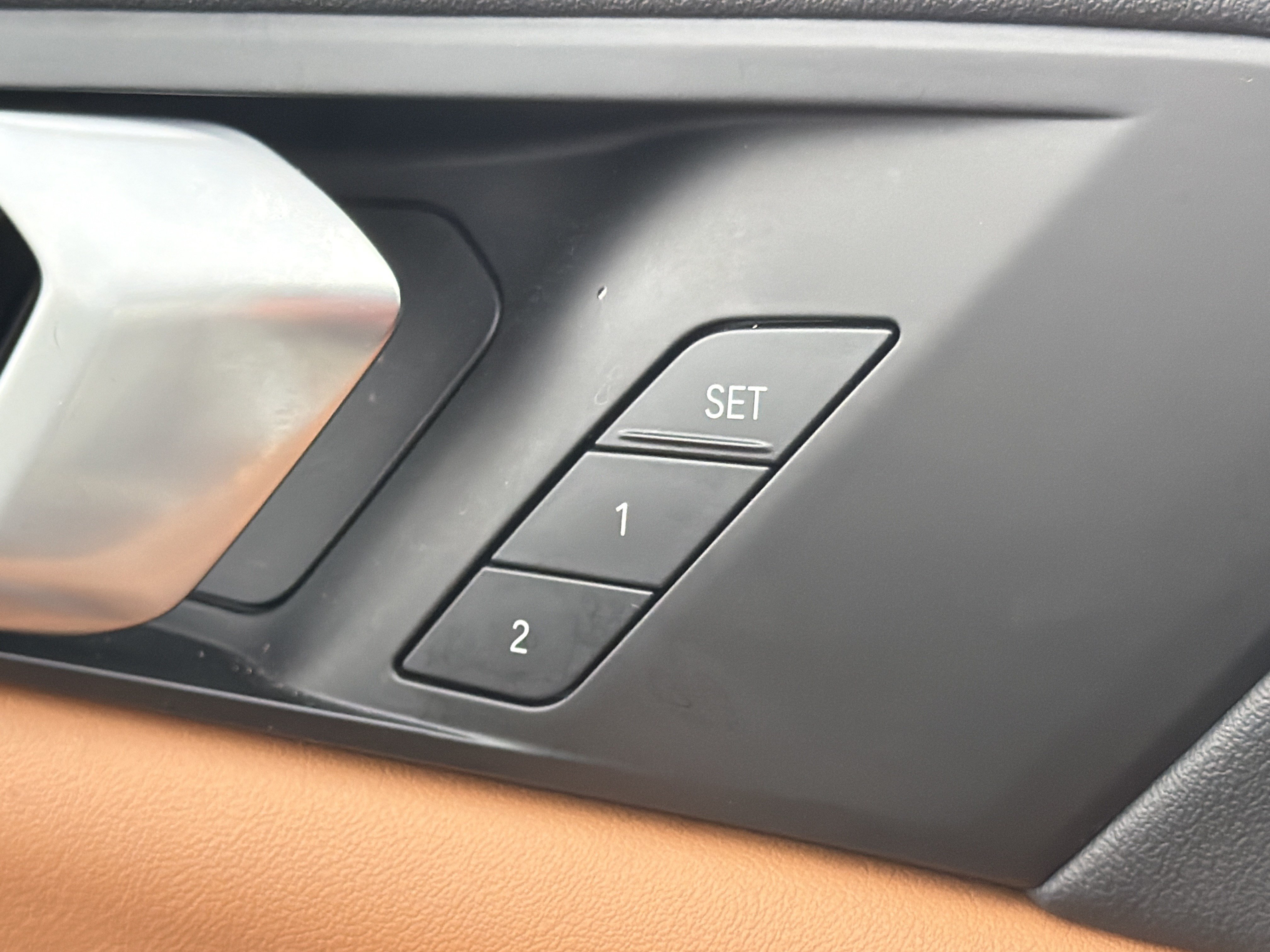 Used 2024 BMW X5 sDrive40i RWD image 15