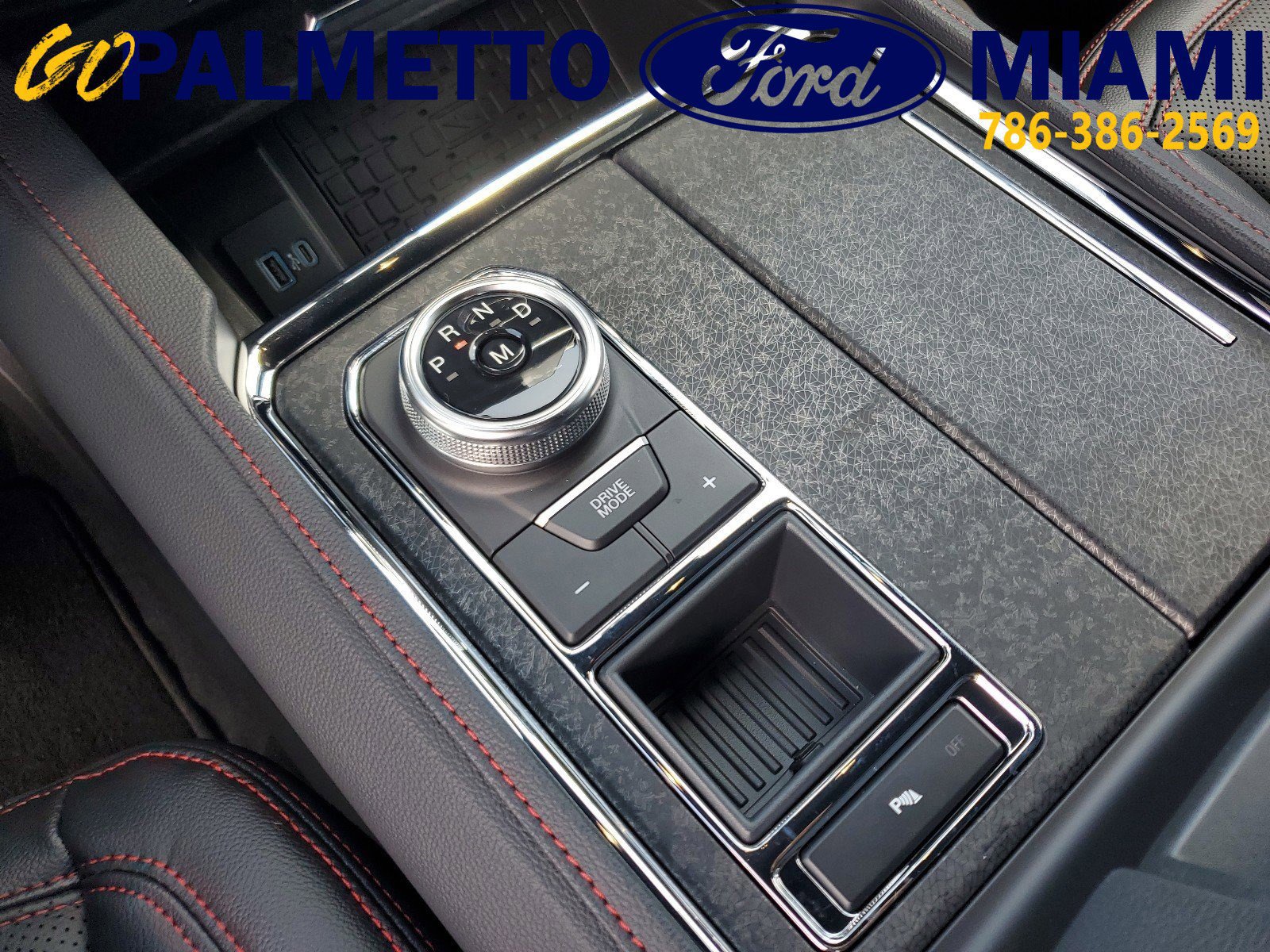 New 2024 Ford Expedition Limited image 16