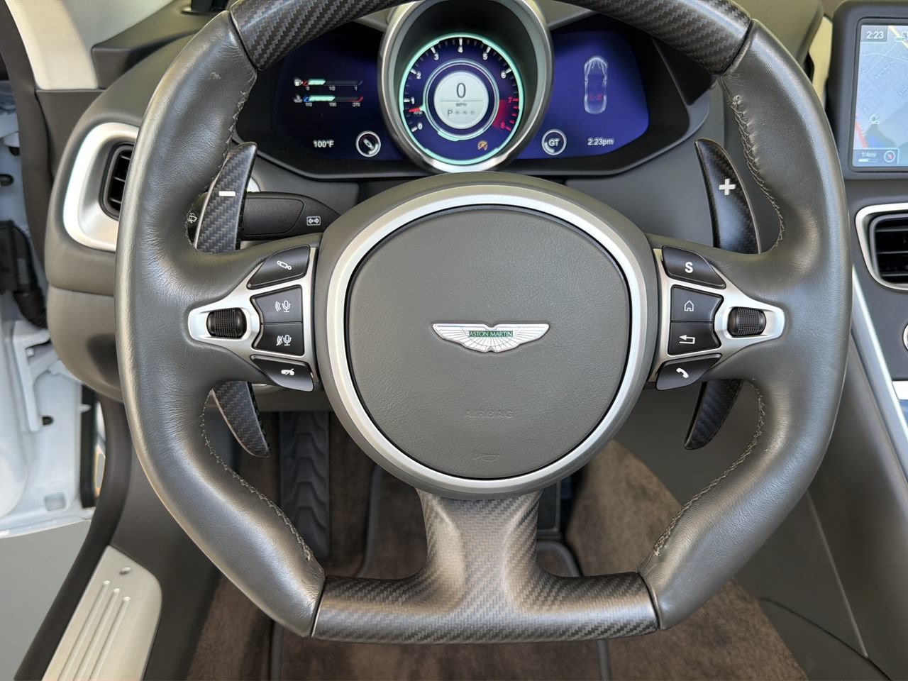 Used 2023 Aston Martin DBS Superleggera Volante RWD image 20