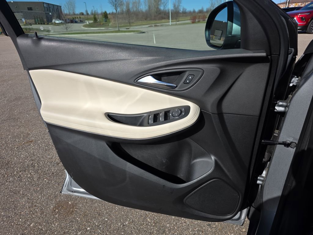 Used 2023 Buick Encore GX Preferred w/ Cold Weather Comfort Package image 27