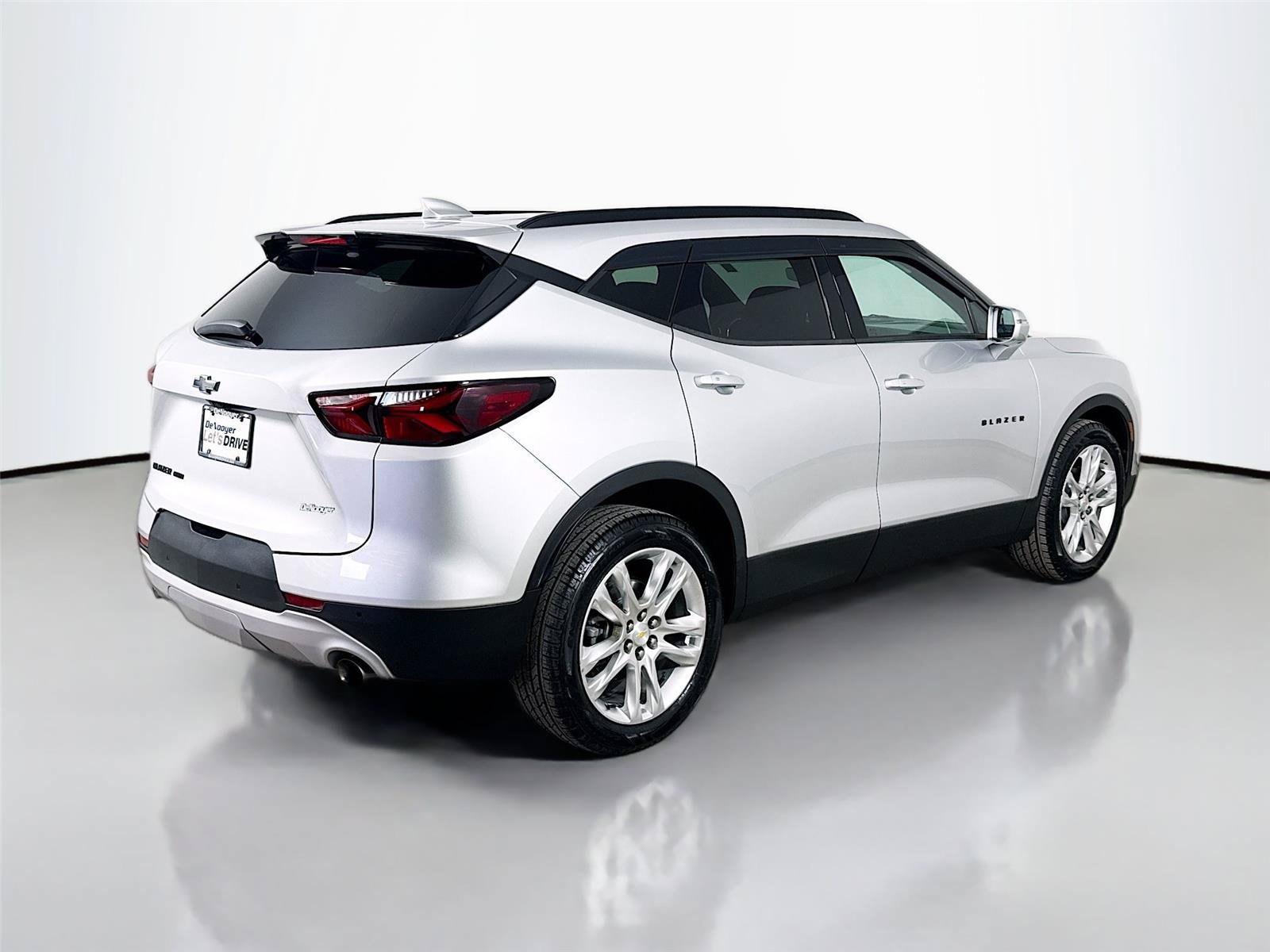 Used 2019 Chevrolet Blazer LT w/ Sun and Wheels Package AWD/4WD image 9