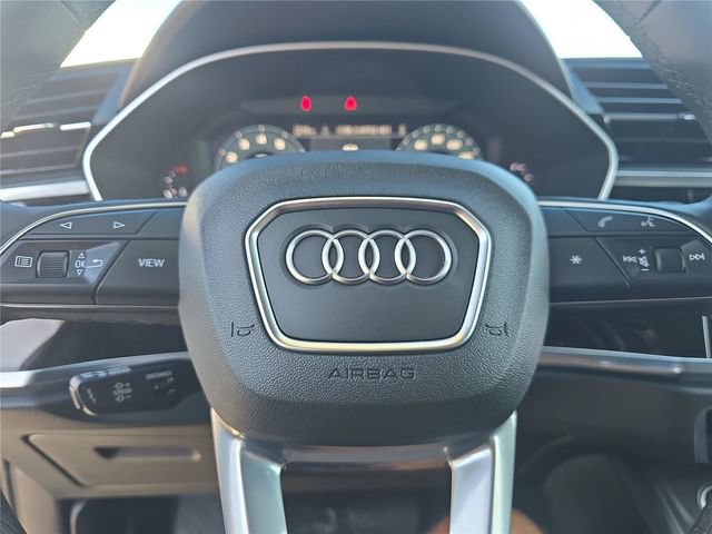 Used 2025 Audi Q3 2.0T Premium AWD/4WD image 19