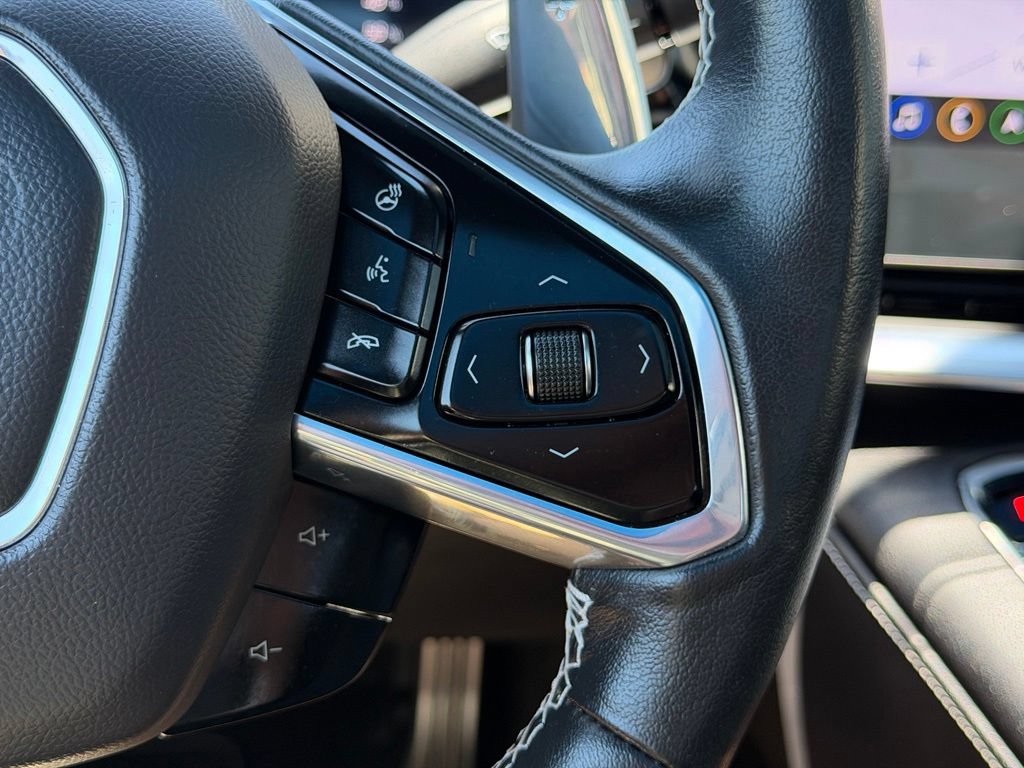 Used 2023 Chevrolet Corvette Stingray Preferred Cpe w/ Body-Color Dual Roof Package RWD image 15