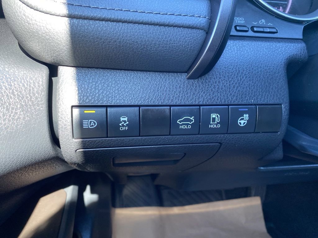 Used 2022 Toyota Camry LE w/ Cold Weather Package image 25