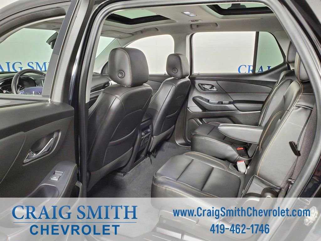 Used 2021 Chevrolet Traverse RS image 45
