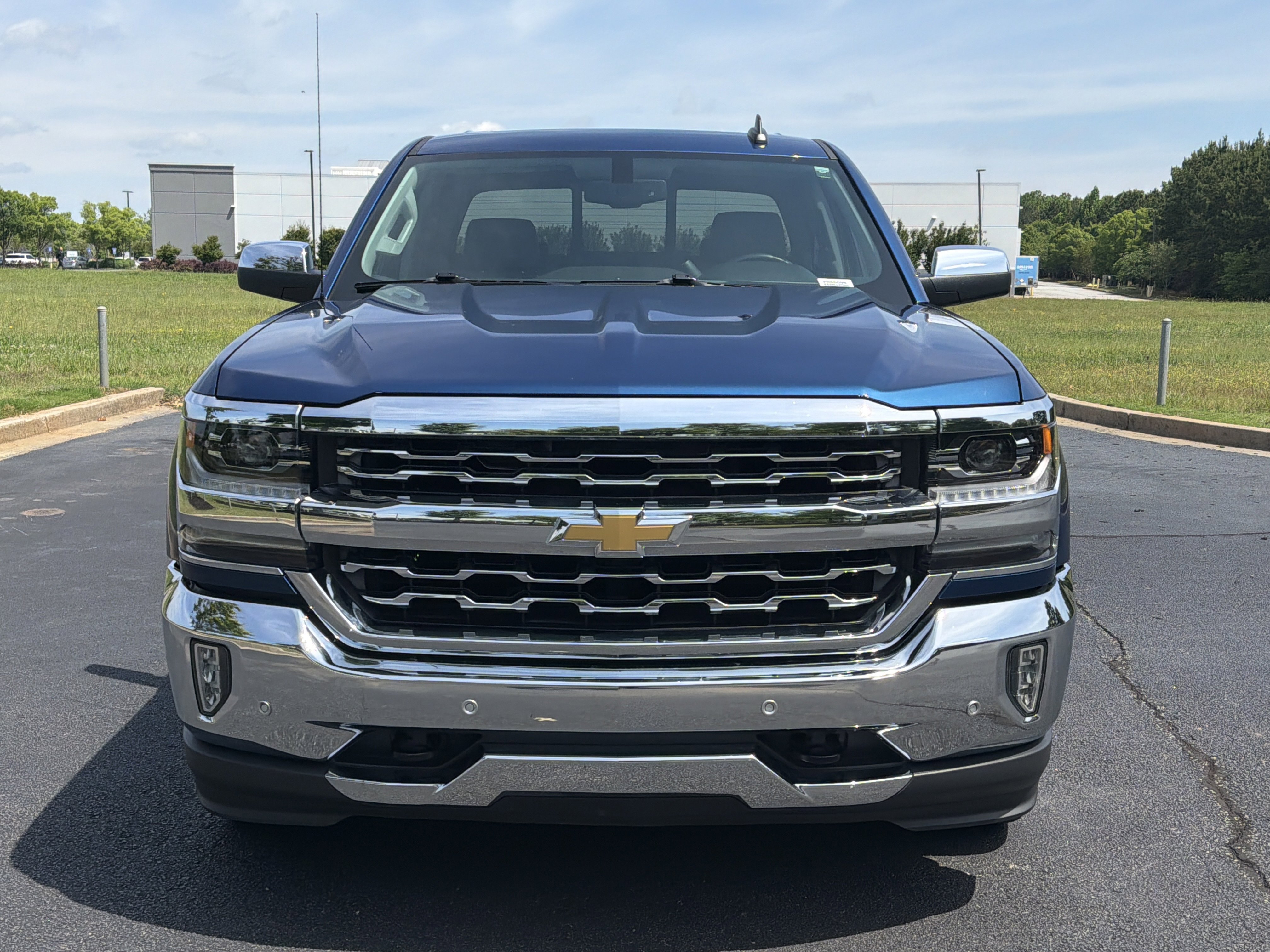 Used 2017 Chevrolet Silverado 1500 LTZ w/ Sport Package AWD/4WD image 3