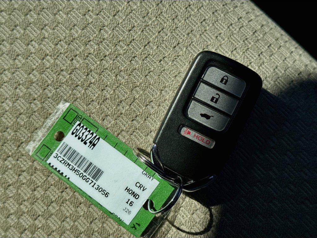 Used 2016 Honda CR-V EX image 36
