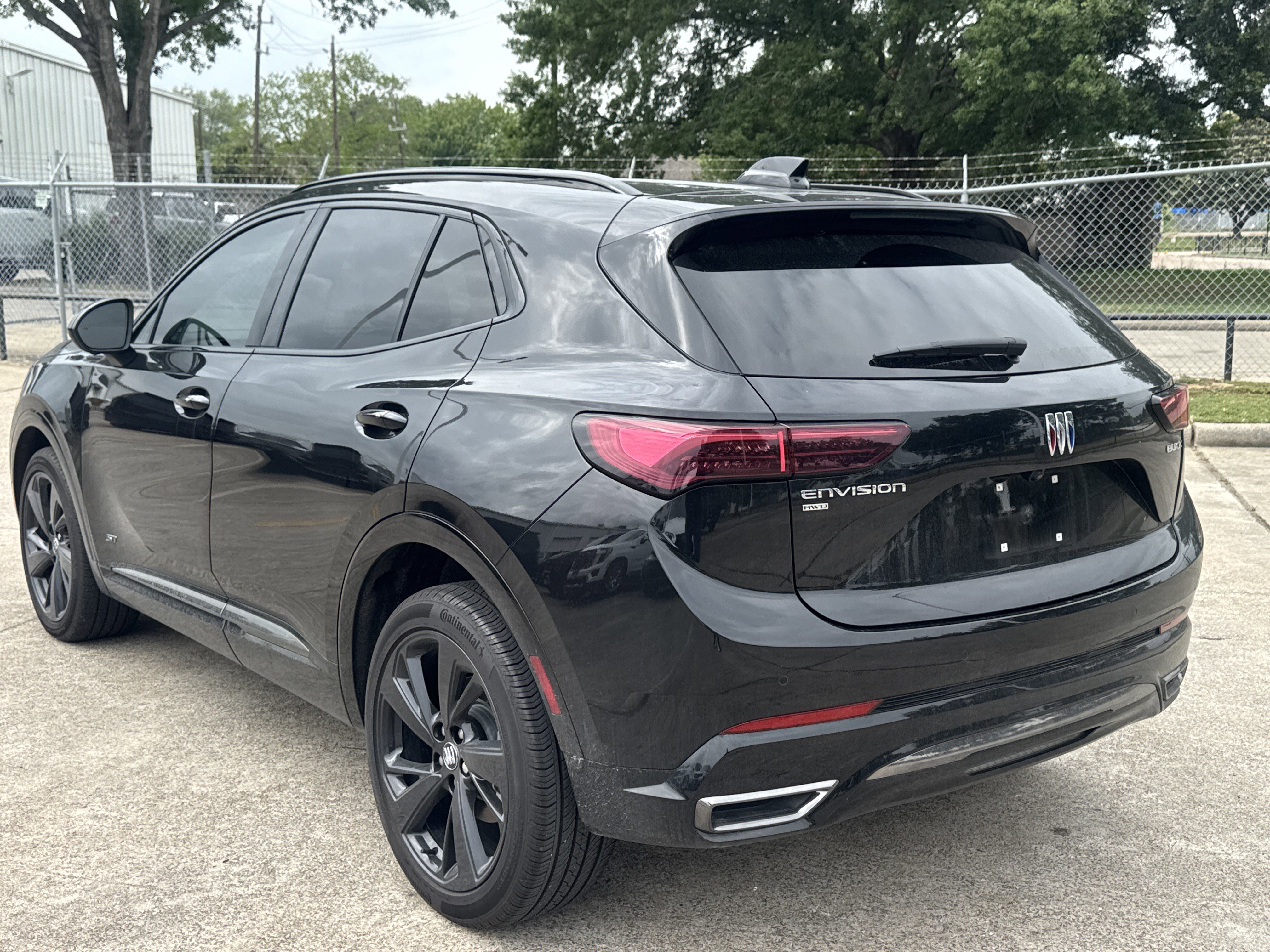 Used 2025 Buick Envision Sport Touring AWD/4WD image 11