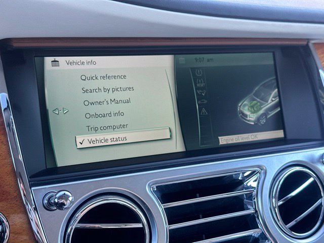 Used 2015 Rolls-Royce Ghost RWD image 23