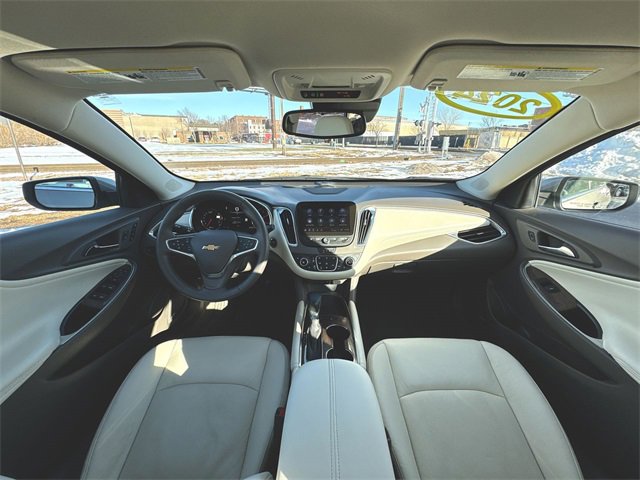 Used 2024 Chevrolet Malibu LT image 20