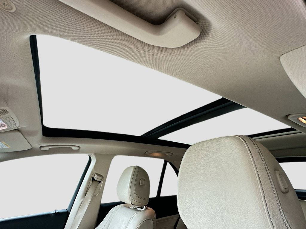 Used 2021 Mercedes-Benz GLE 350 w/ AMG Line Exterior image 23