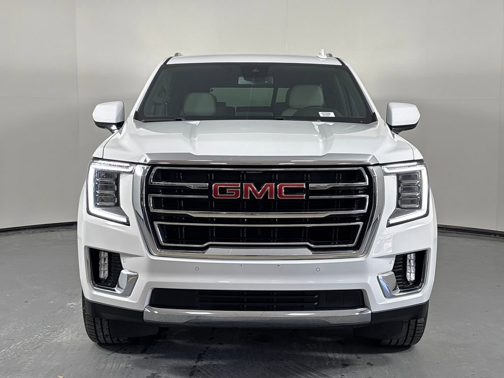 Used 2023 GMC Yukon SLT RWD image 3