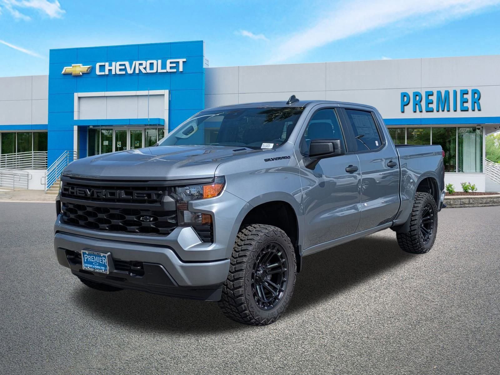 New 2025 Chevrolet Silverado 1500 Custom w/ LPO, Dark Essentials Package