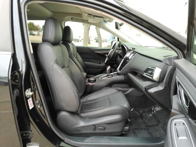 Used 2020 Subaru Outback Limited image 21