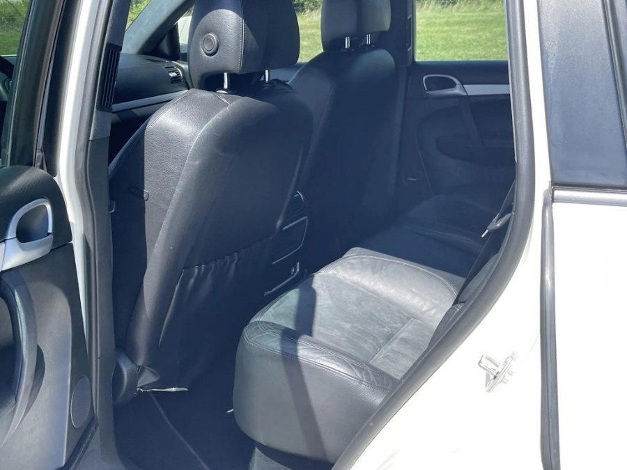 Used 2009 Porsche Cayenne GTS image 18