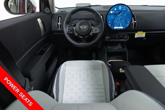 Certified 2025 MINI Cooper Countryman S w/ Comfort Package Max AWD/4WD image 4