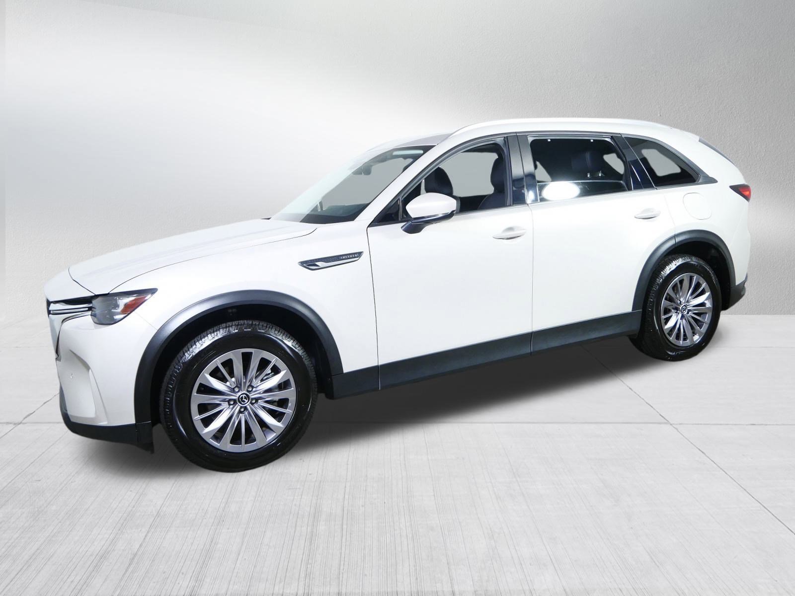 Certified 2025 MAZDA CX-90 3.3 Turbo w/ Preferred Package image 3