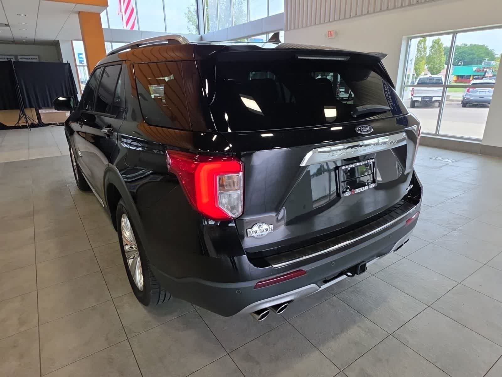 Used 2022 Ford Explorer King Ranch w/ Class IV Trailer Tow Package AWD/4WD image 11