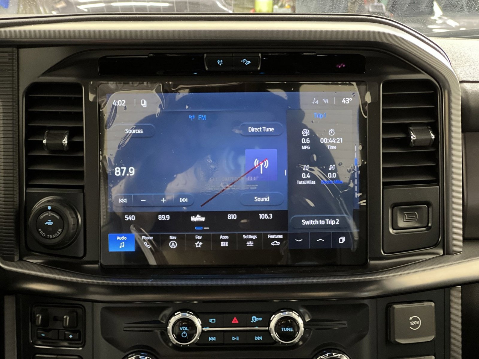 New 2026 Ford F150 Platinum w/ Equipment Group 702A High image 18