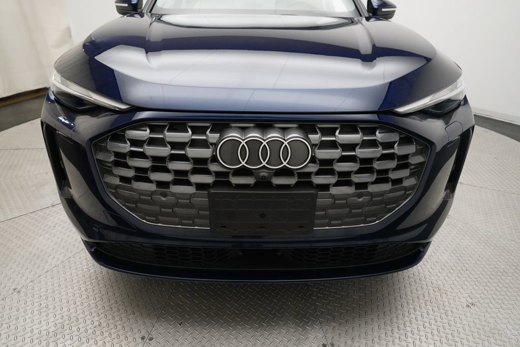 Used 2025 Audi Q5 Premium w/ Convenience Package AWD/4WD image 23