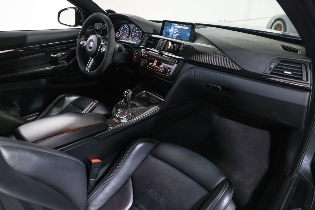 Used 2015 BMW M4 Coupe RWD image 26