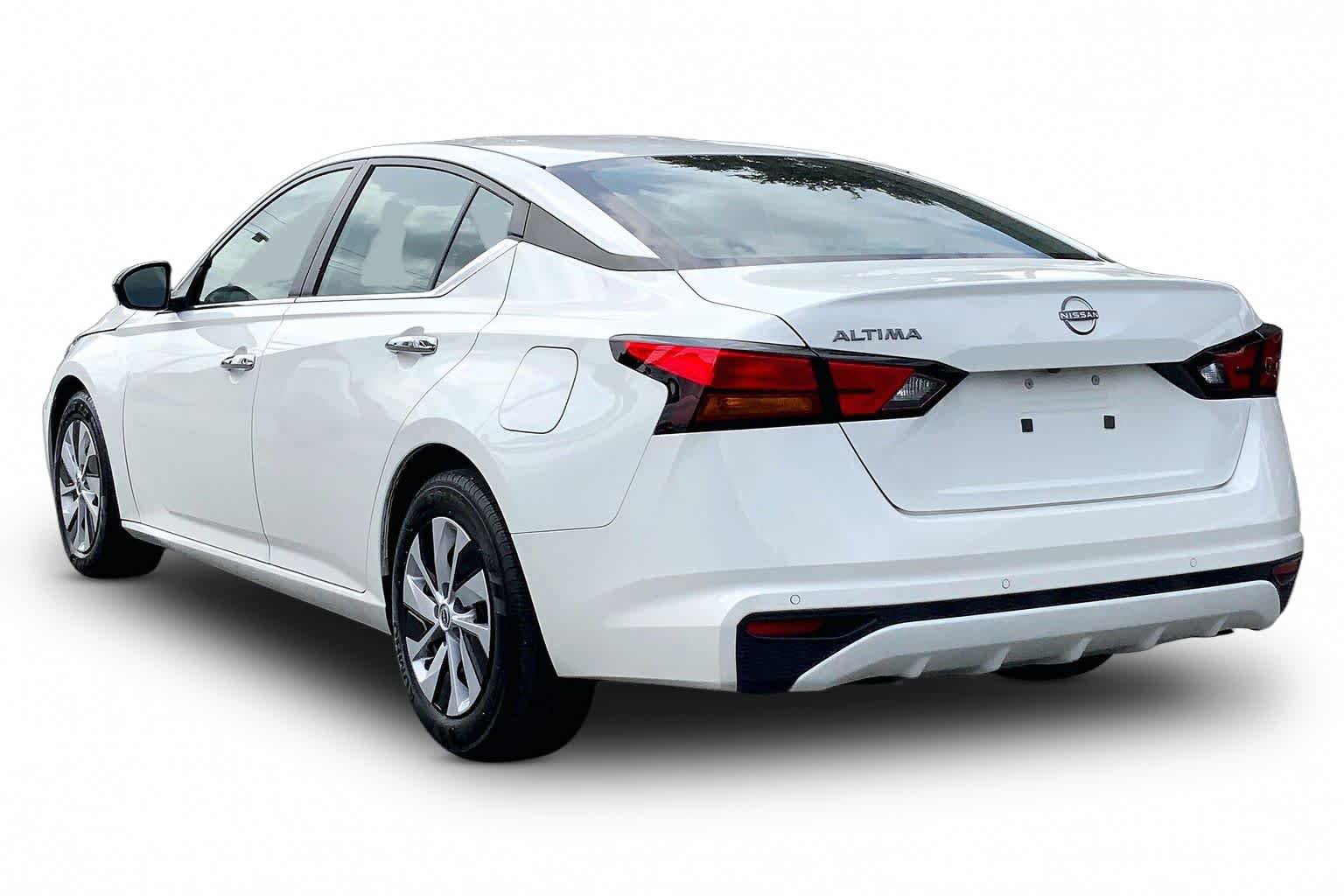 Used 2024 Nissan Altima 2.5 S FWD image 12