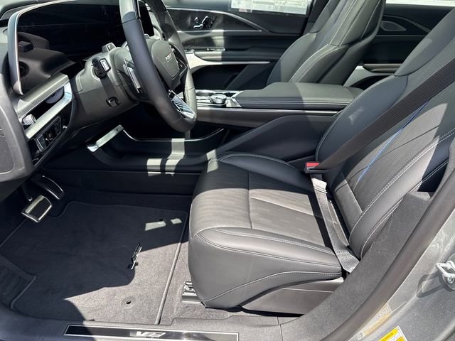 New 2026 Cadillac Lyriq V image 8