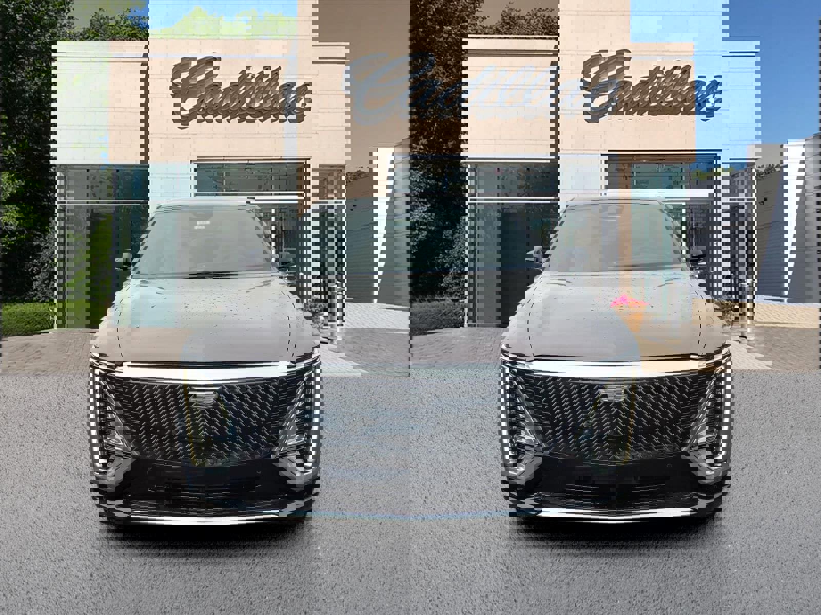 New 2026 Cadillac Lyriq Luxury image 8
