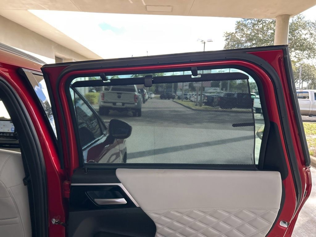 Used 2023 Mitsubishi Outlander SEL image 32