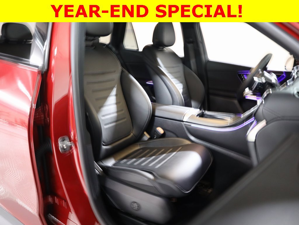 Used 2025 Mercedes-Benz GLC 300 4MATIC image 52