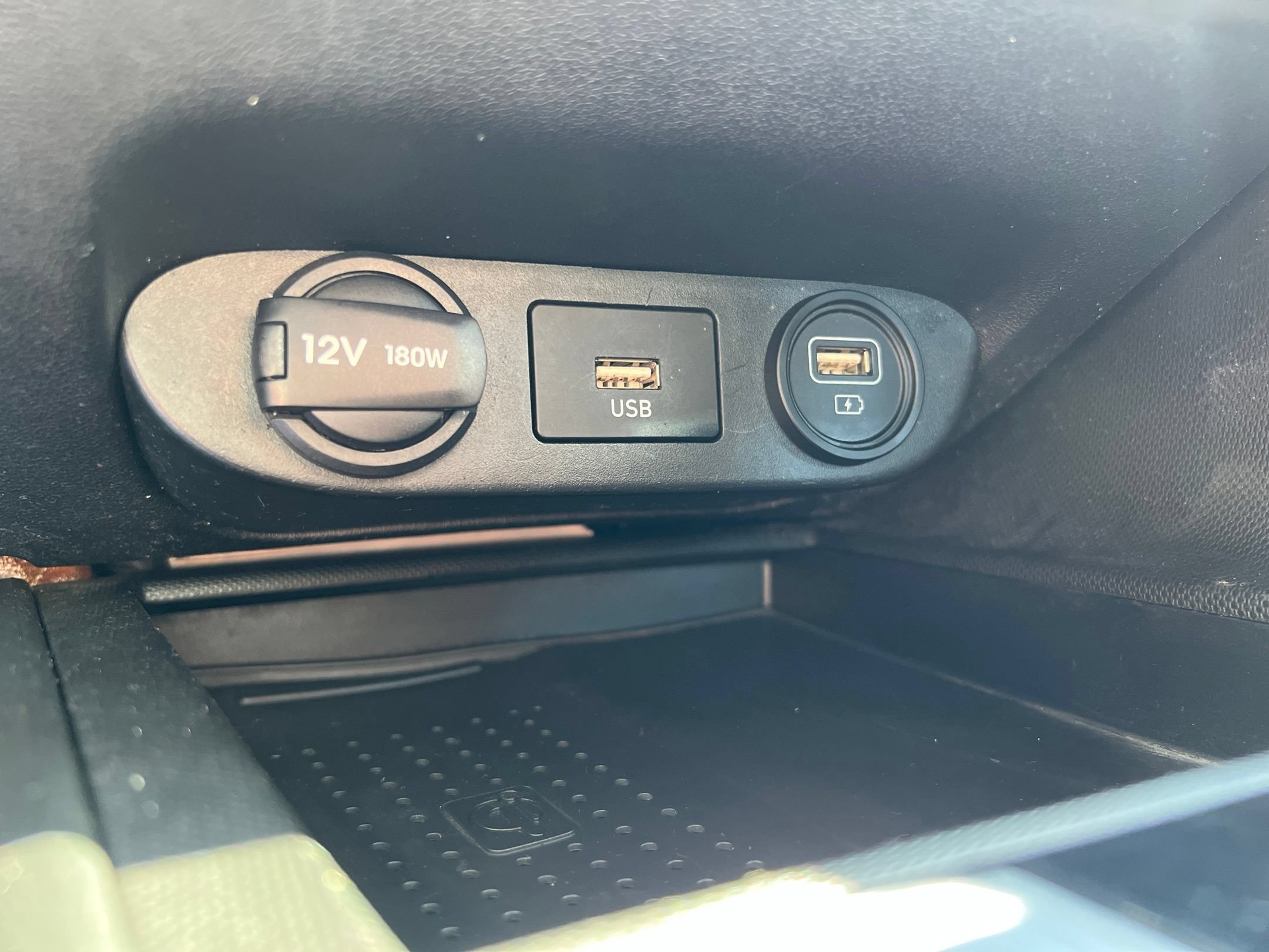 Used 2023 Hyundai Elantra SEL w/ Convenience Package FWD image 29