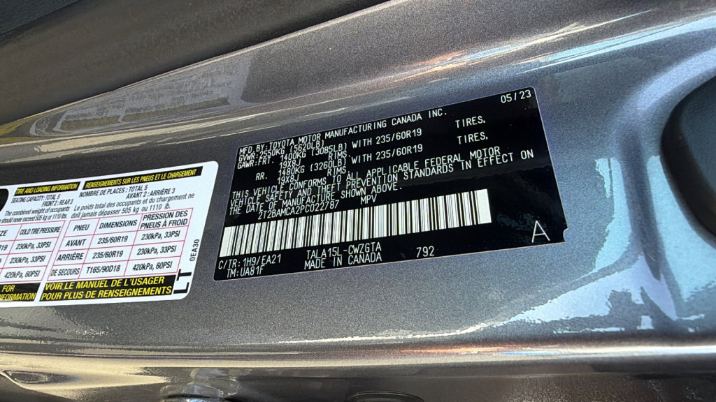 Used 2023 Lexus RX 350 Premium w/ Accessory Package image 30