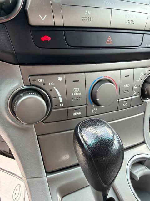 Used 2010 Toyota Highlander 4WD image 18